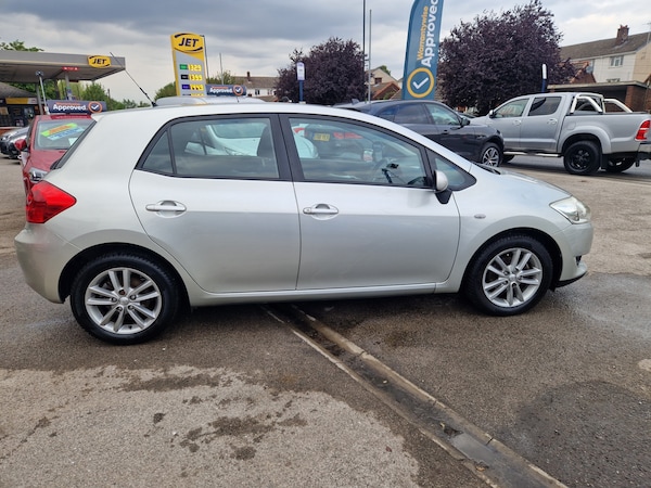 Used Toyota Auris 2009 for sale - 75736339: Photo 8