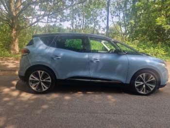 Used Renault Scenic 2017 for sale - 74956208: Photo