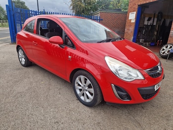Vauxhall - Corsa