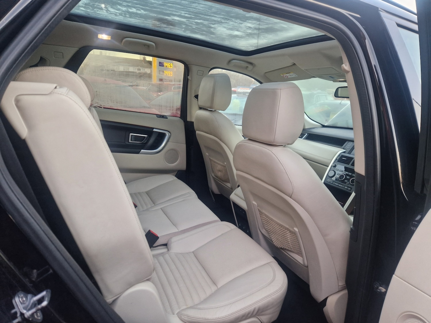 Used Land Rover Discovery Sport 2015 for sale - 76578379: Photo 25