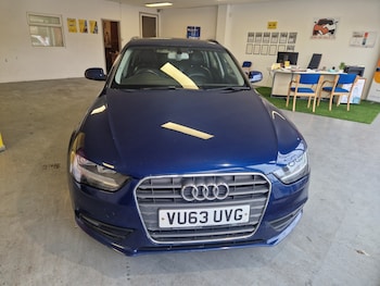 Used Audi A4 2013 for sale - 76332774: Photo 3