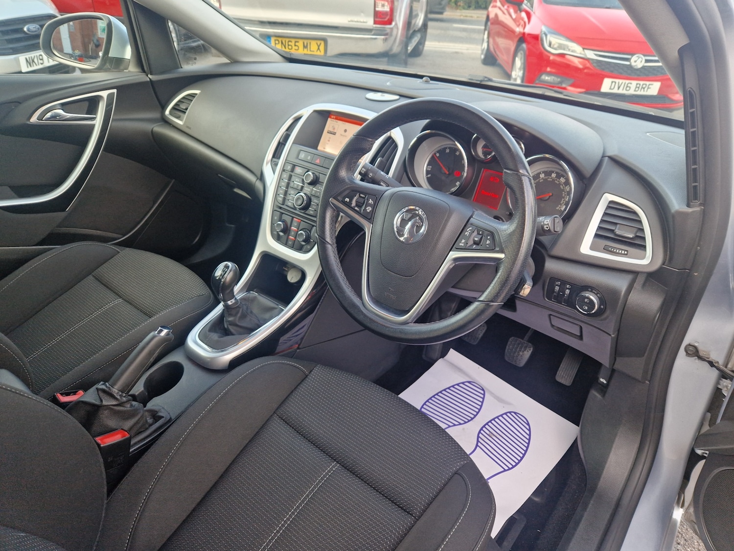 Vehicle 29