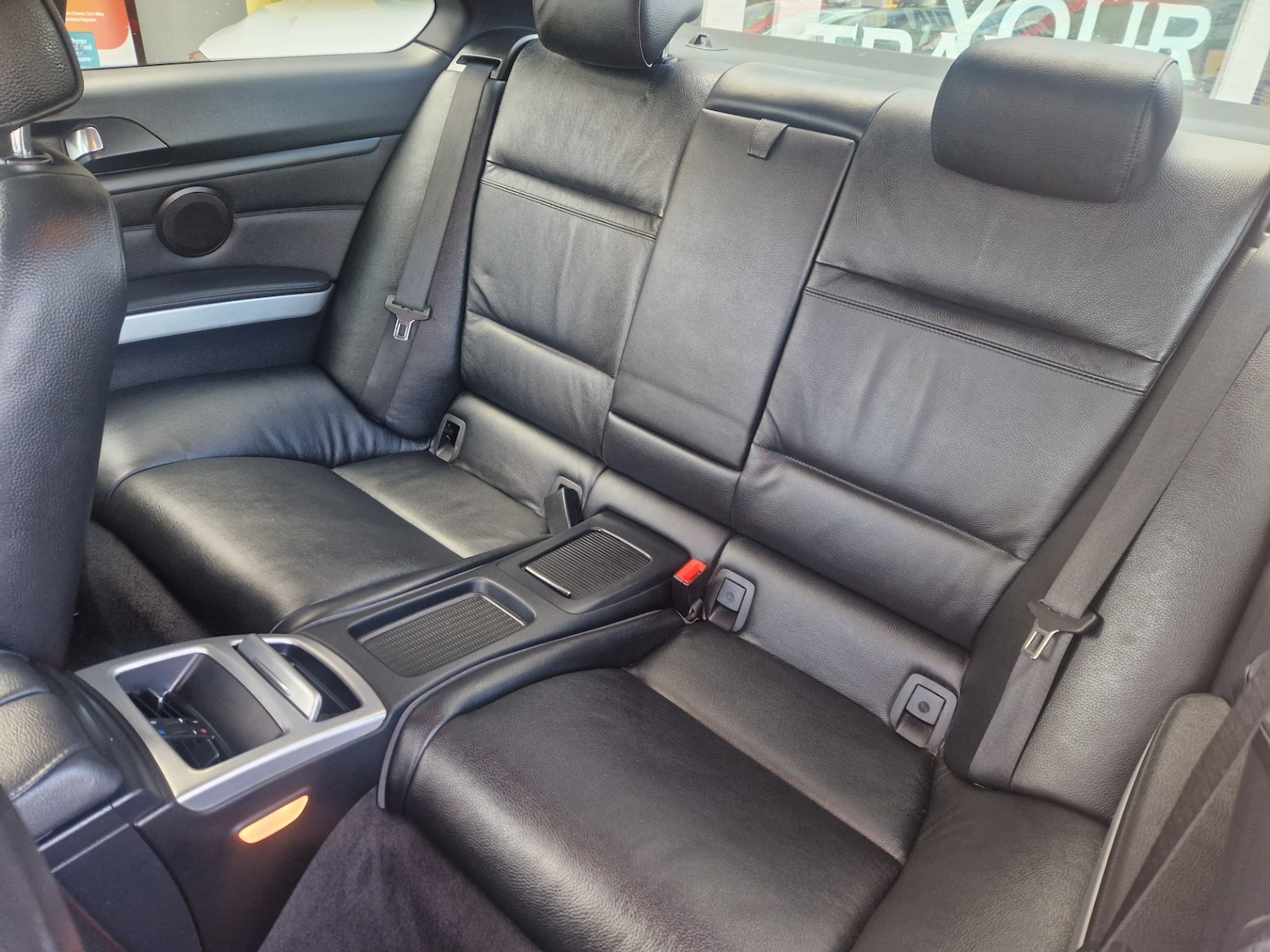 Used BMW 3 Series 2011 for sale - 76341280: Photo 12