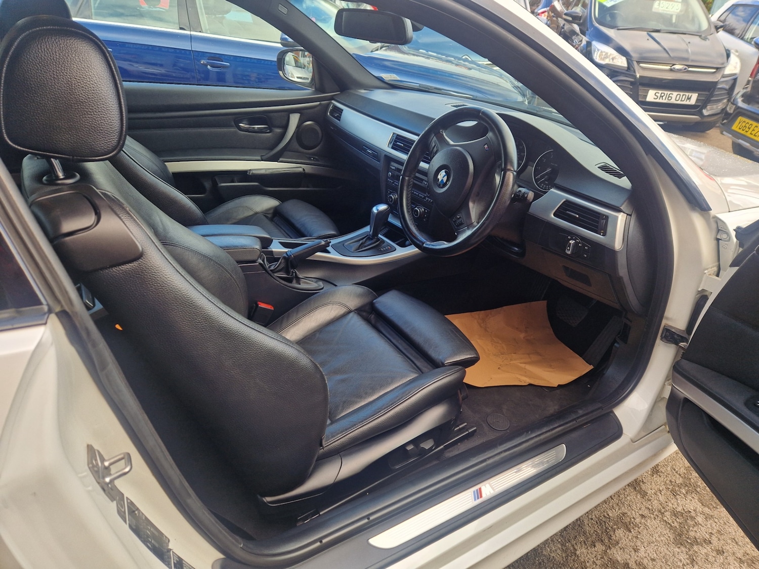 Used BMW 3 Series 2011 for sale - 76341280: Photo 14