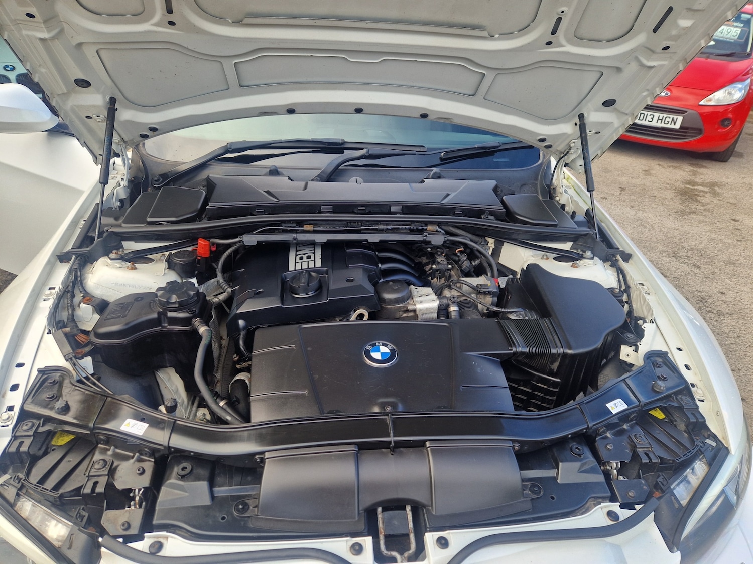 Used BMW 3 Series 2011 for sale - 76341280: Photo 18