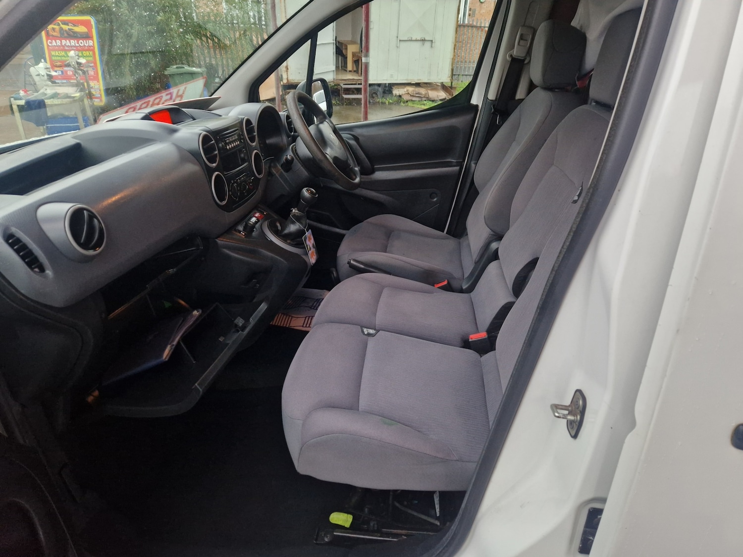 Used Peugeot Partner 2014 for sale - 77324746: Photo 11