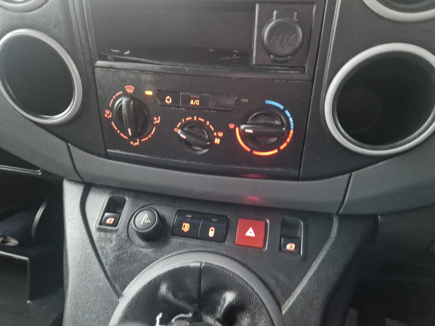 Used Peugeot Partner 2014 for sale - 77324746: Photo 20