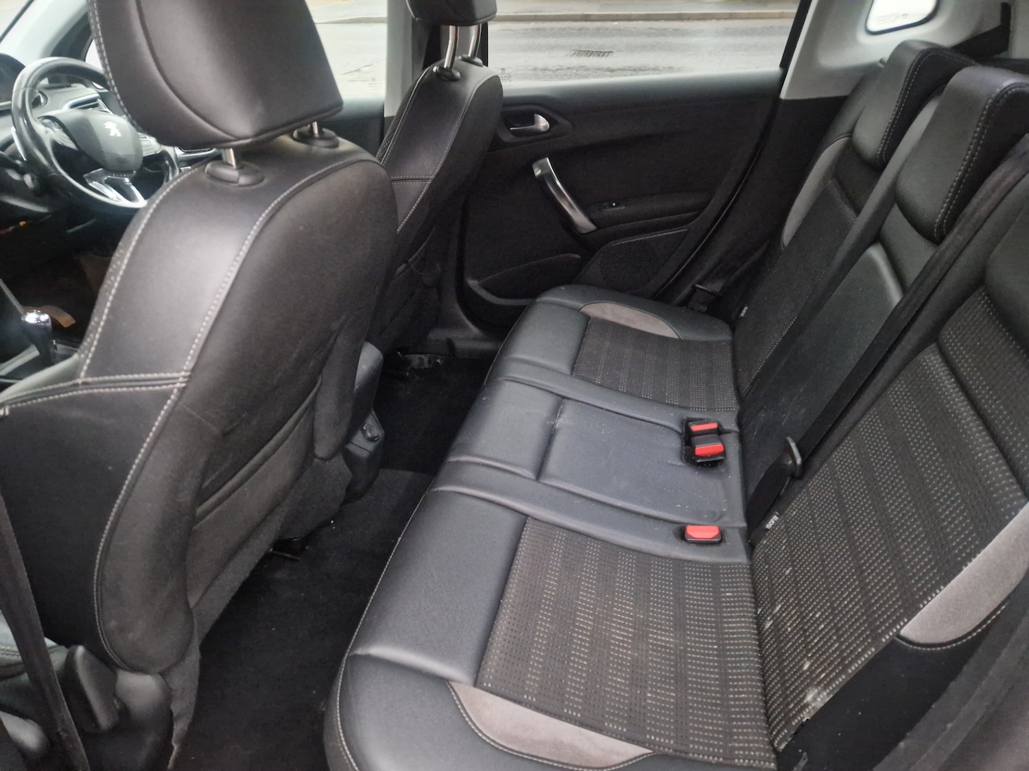 Used Peugeot 2008 2015 for sale - 77339656: Photo 12