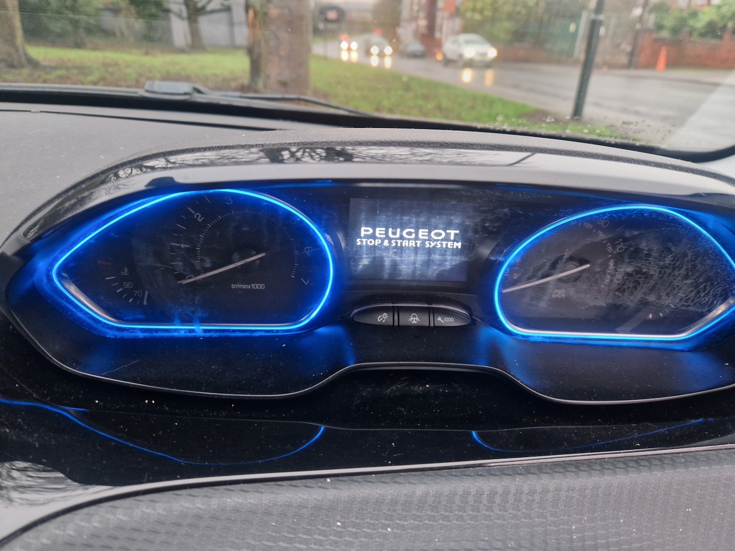 Used Peugeot 2008 2015 for sale - 77339656: Photo 14