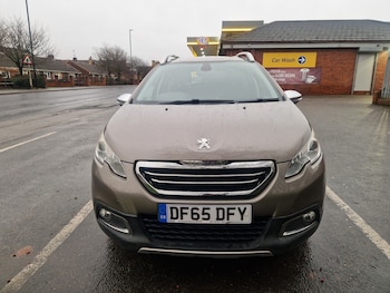 Used Peugeot 2008 2015 for sale - 77339656: Photo