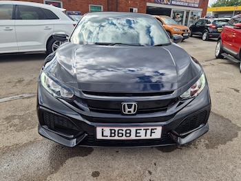 Used Honda Civic 2018 for sale - 75690139: Photo