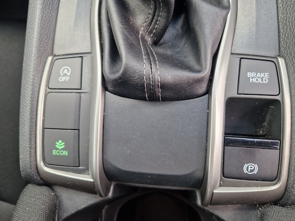 Used Honda Civic 2018 for sale - 75690139: Photo 36