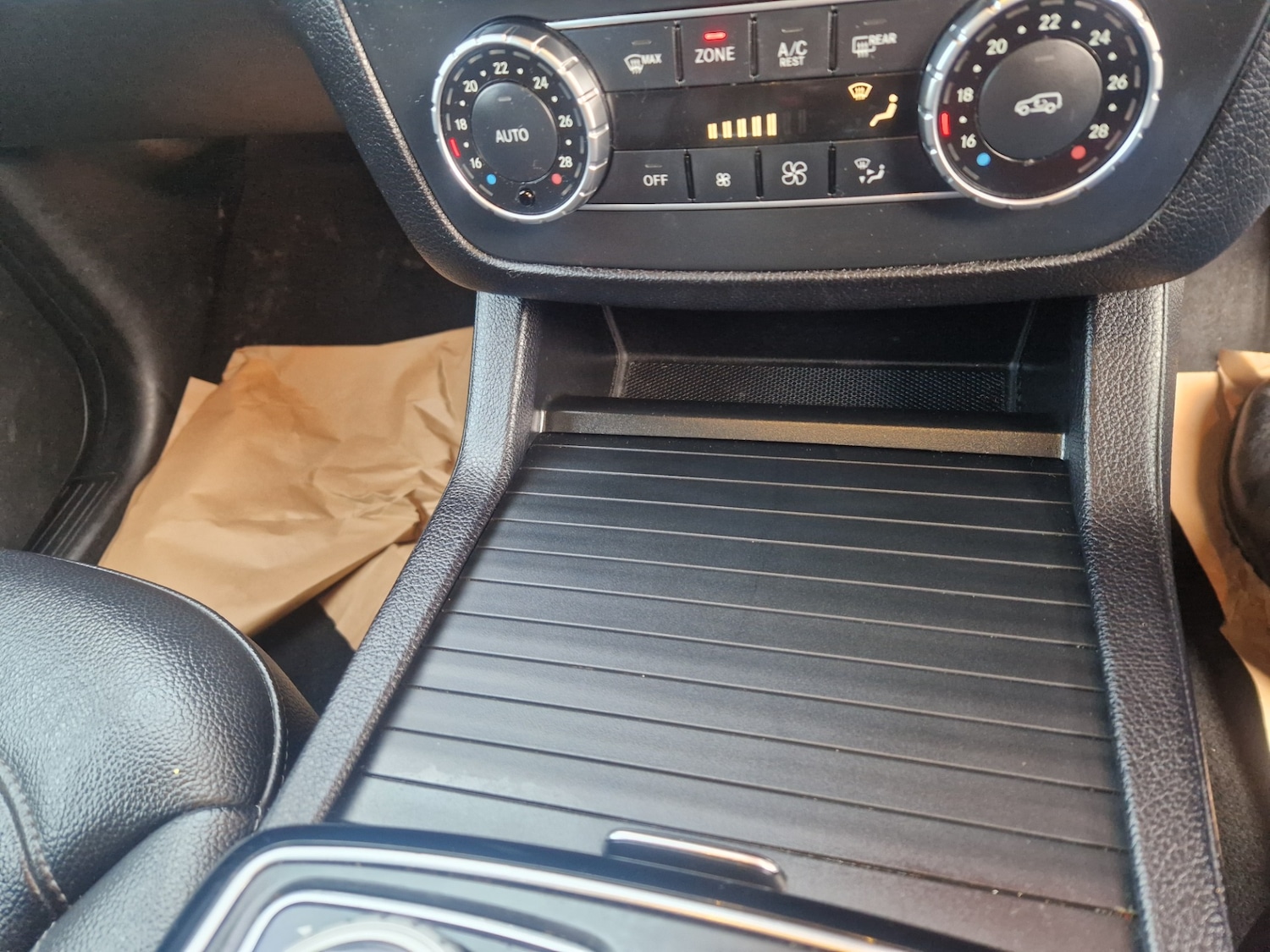 Used Mercedes-Benz GLE 2016 for sale - 77198493: Photo 43