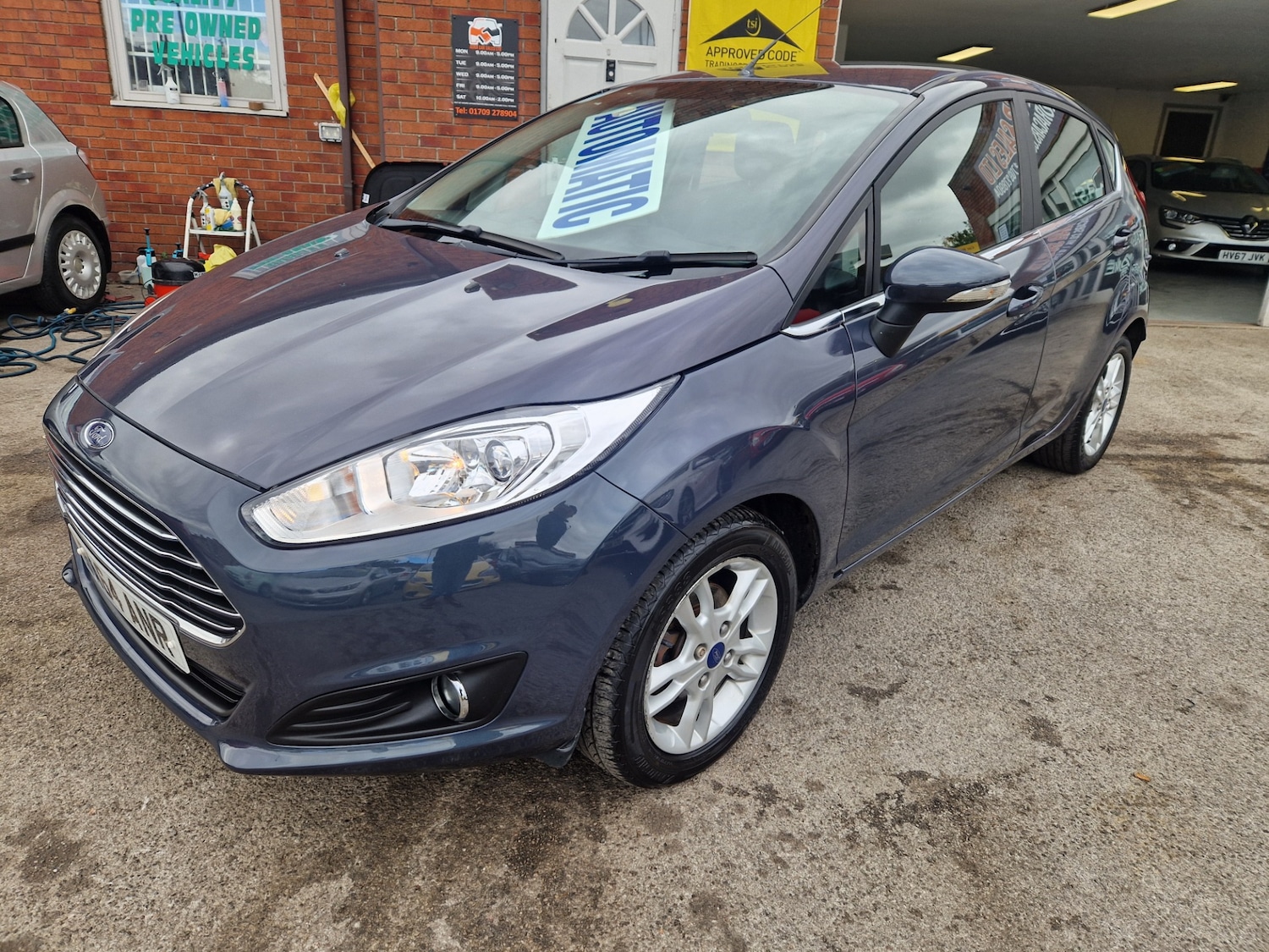 Used Ford Fiesta 2014 for sale - 76205318: Photo 8