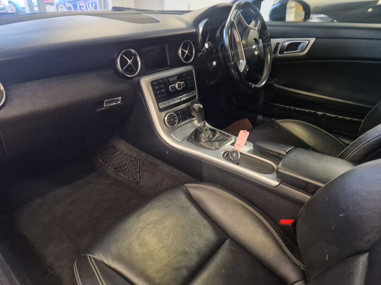 Used Mercedes-Benz SLK 2014 for sale - 76696254: Photo 16