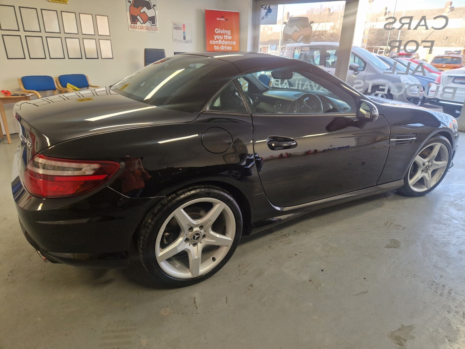 Used Mercedes-Benz SLK 2014 for sale - 76696254: Photo 2