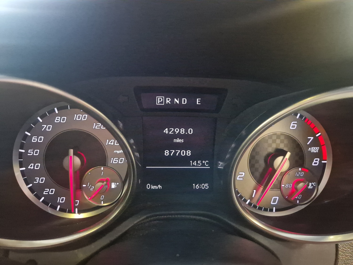 Used Mercedes-Benz SLK 2014 for sale - 76696254: Photo 22