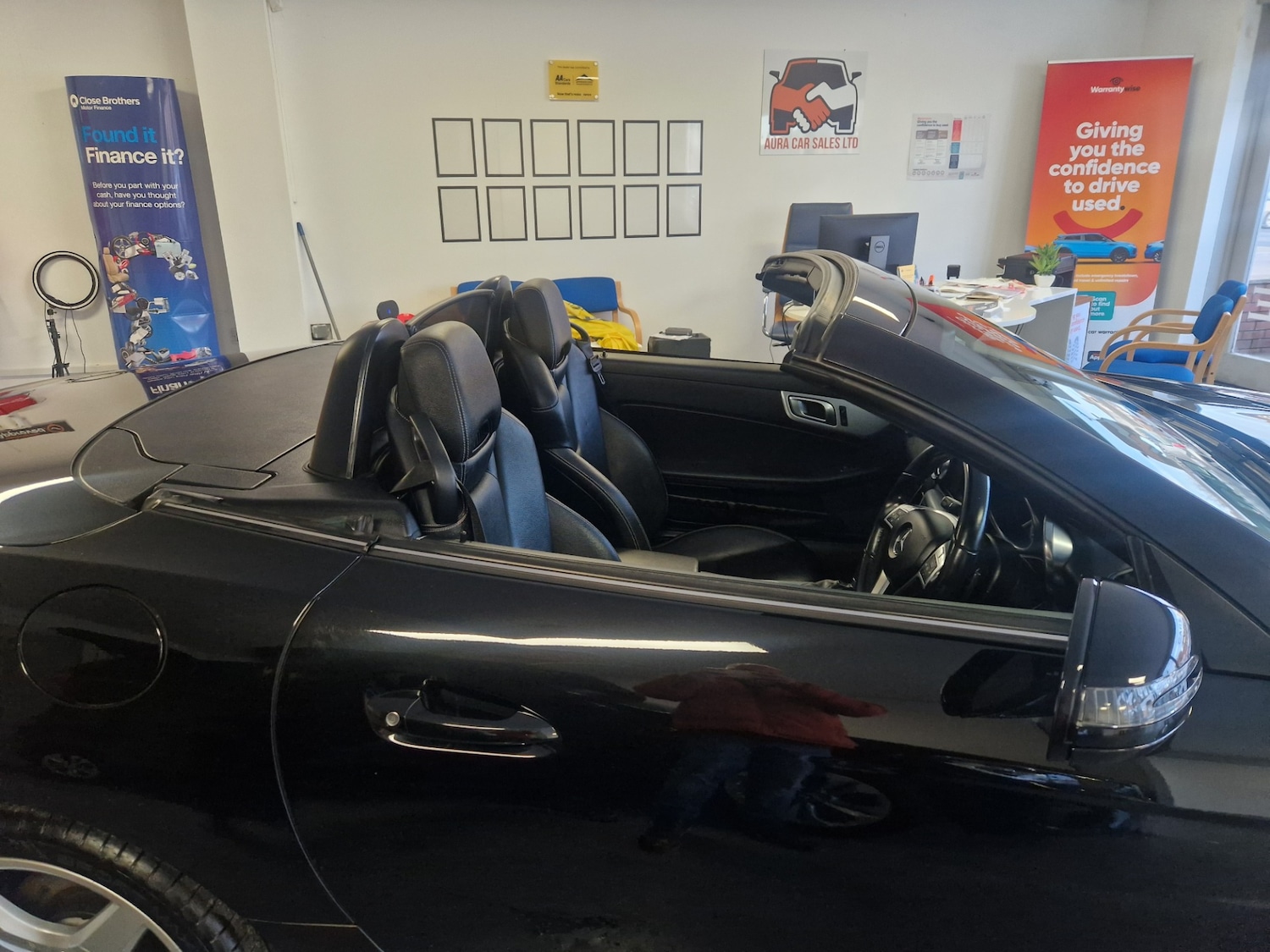 Used Mercedes-Benz SLK 2014 for sale - 76696254: Photo 27