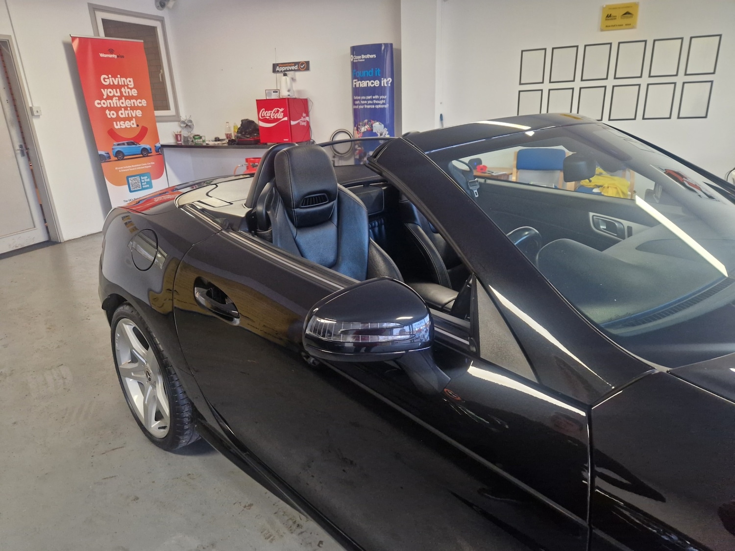 Used Mercedes-Benz SLK 2014 for sale - 76696254: Photo 28