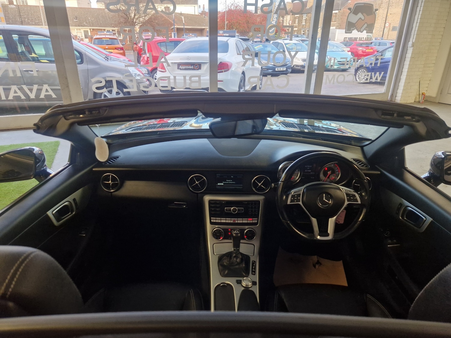 Used Mercedes-Benz SLK 2014 for sale - 76696254: Photo 32