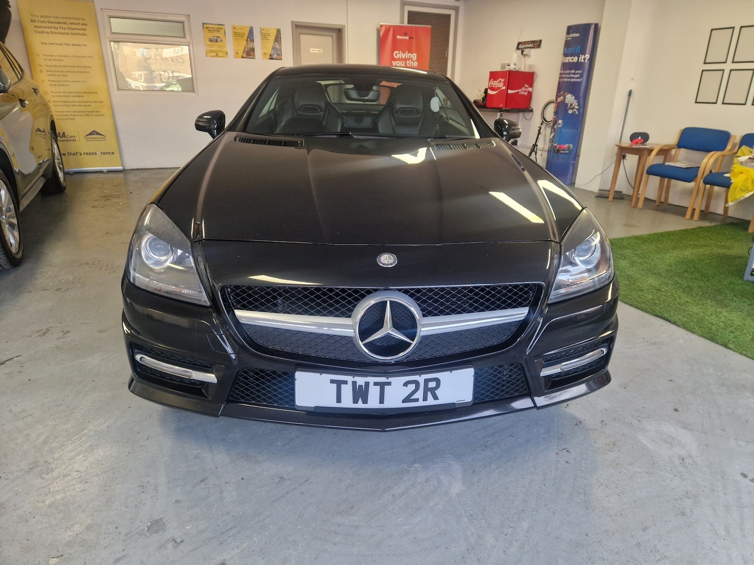 Used Mercedes-Benz SLK 2014 for sale - 76696254: Photo 4
