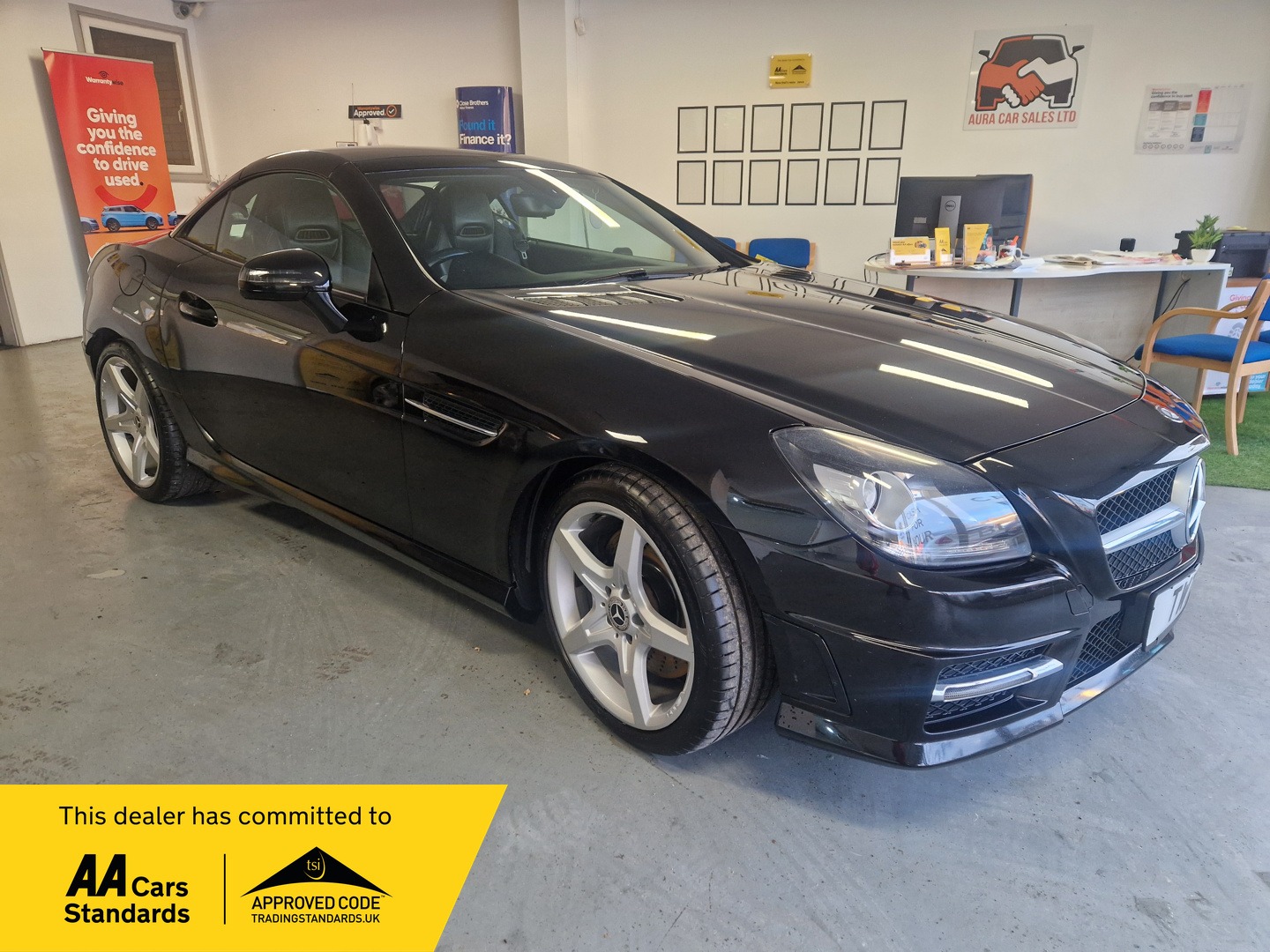 Used Mercedes-Benz SLK 2014 for sale - 76696254: Photo 41