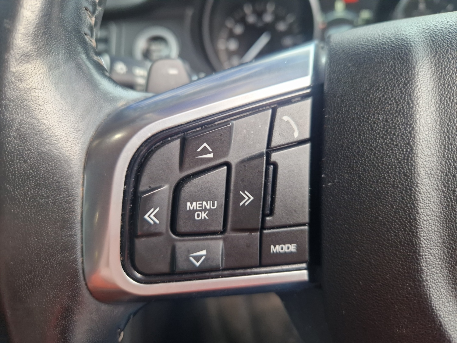 Used Land Rover Discovery Sport 2017 for sale - 76807121: Photo 11