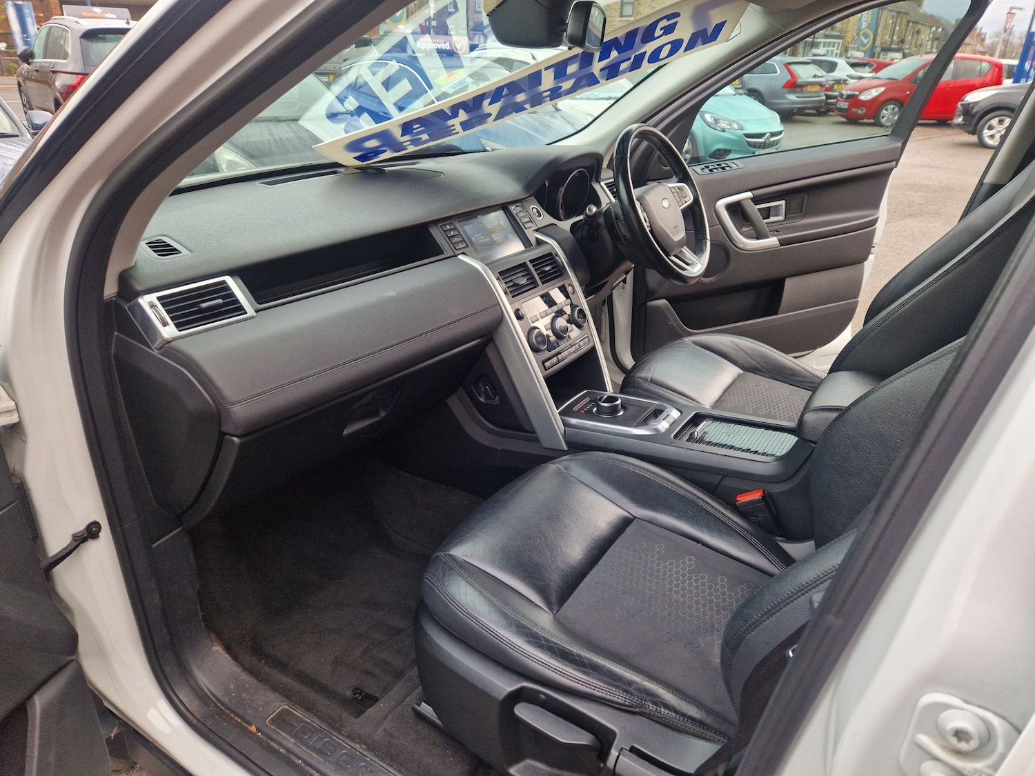 Used Land Rover Discovery Sport 2017 for sale - 76807121: Photo 5