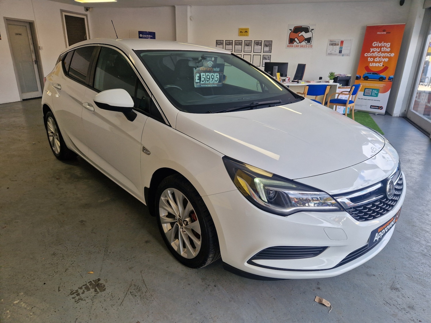 Used Vauxhall Astra 2017 for sale - 76374054: Photo 10