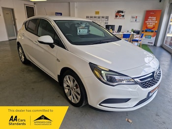 2017 (17) - 1.4T 16V 125 Energy 5dr