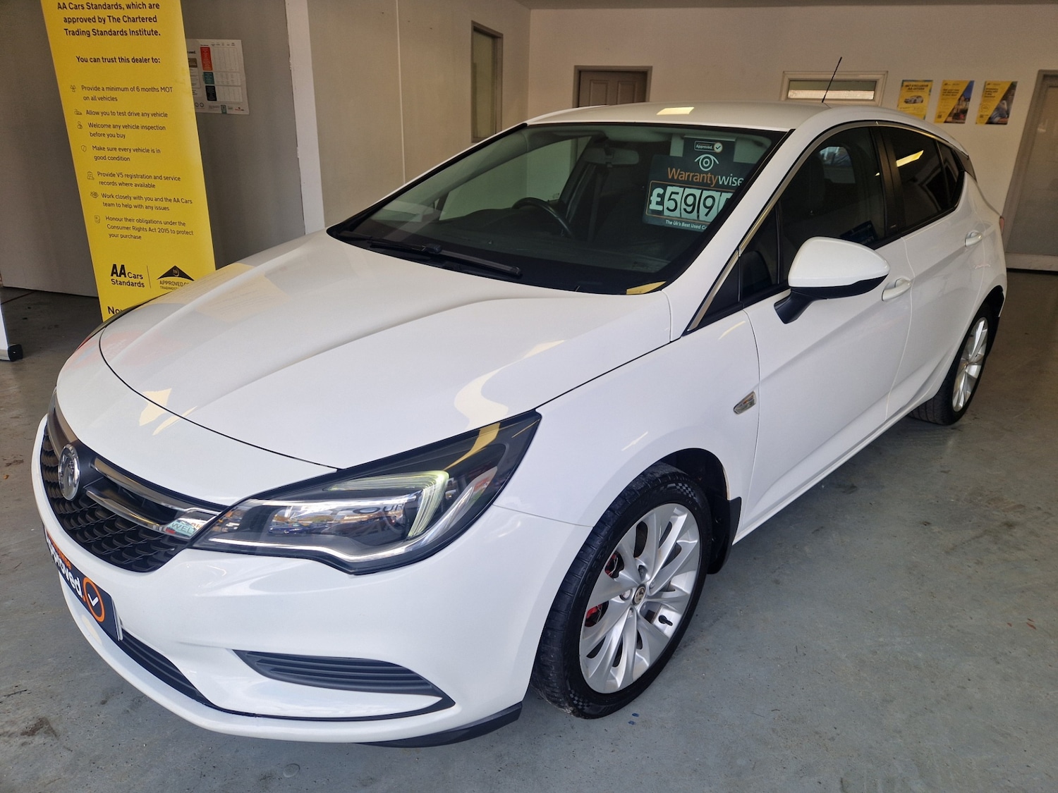 Used Vauxhall Astra 2017 for sale - 76374054: Photo 9