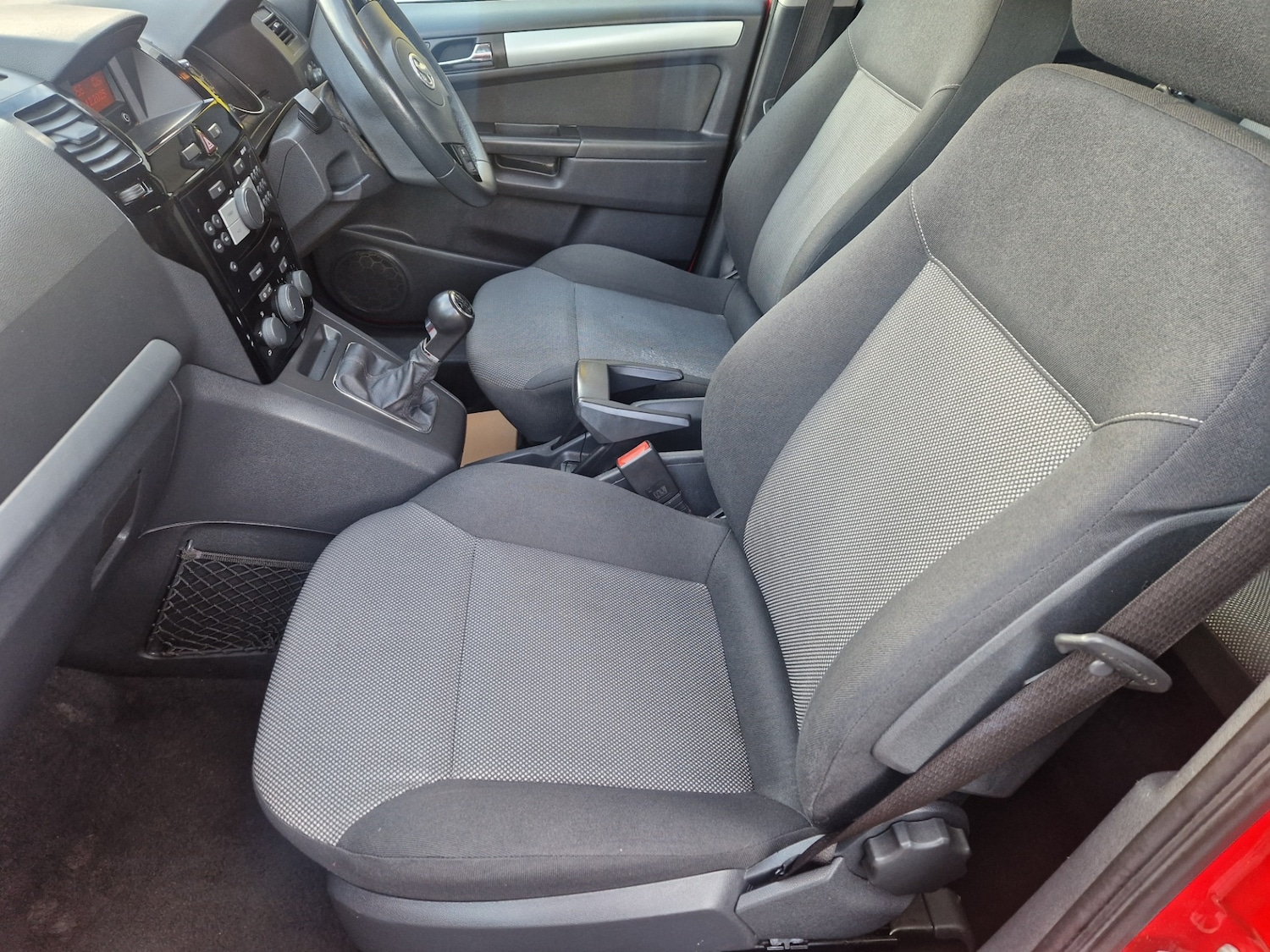 Used Vauxhall Zafira 2014 for sale - 76737960: Photo 10