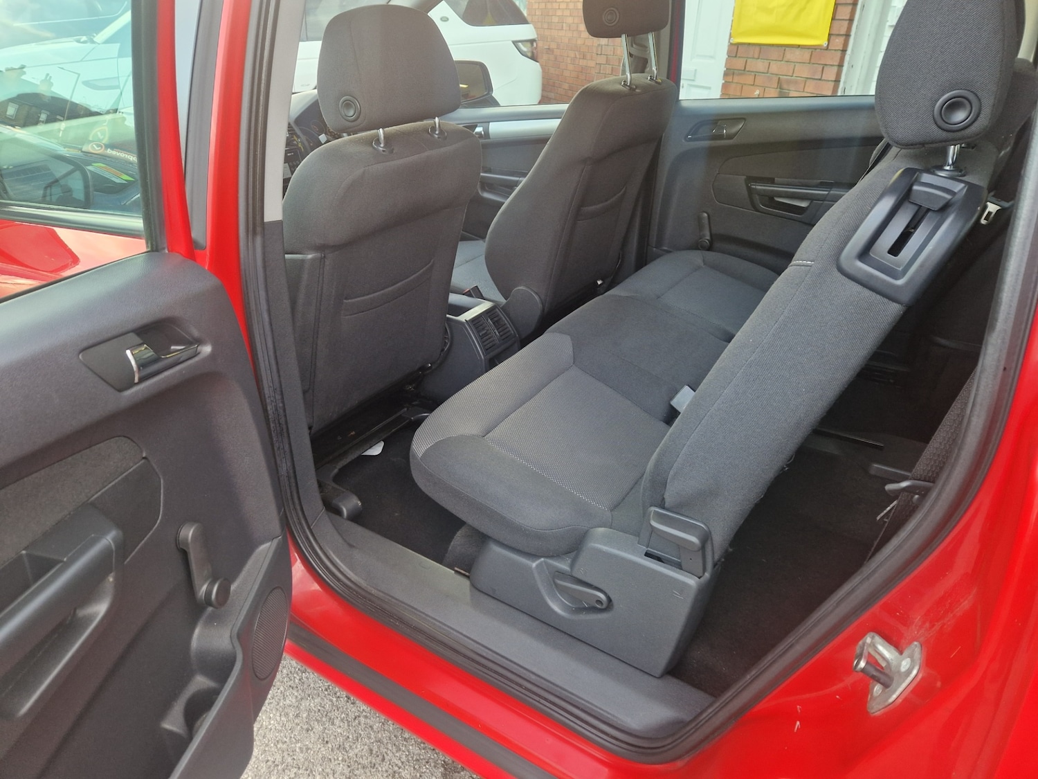 Used Vauxhall Zafira 2014 for sale - 76737960: Photo 12