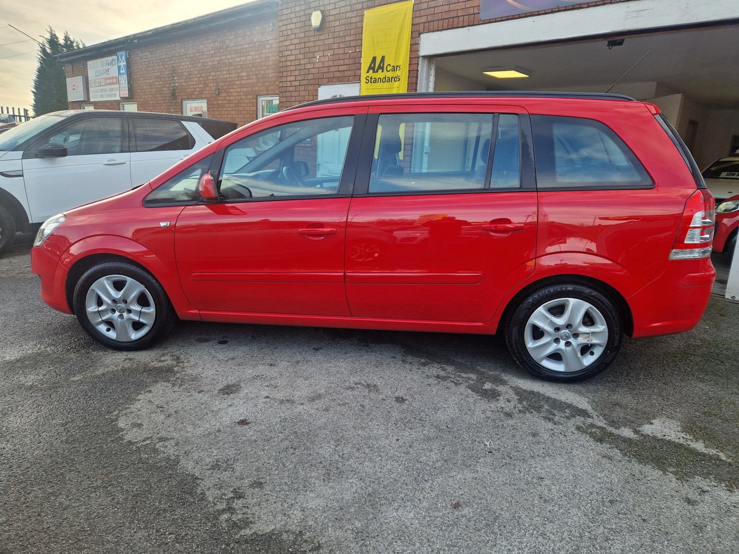 Used Vauxhall Zafira 2014 for sale - 76737960: Photo 6