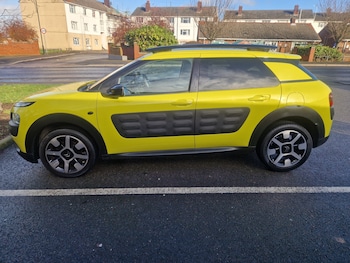 Used Citroen C4 Cactus 2015 for sale - 77403489: Photo