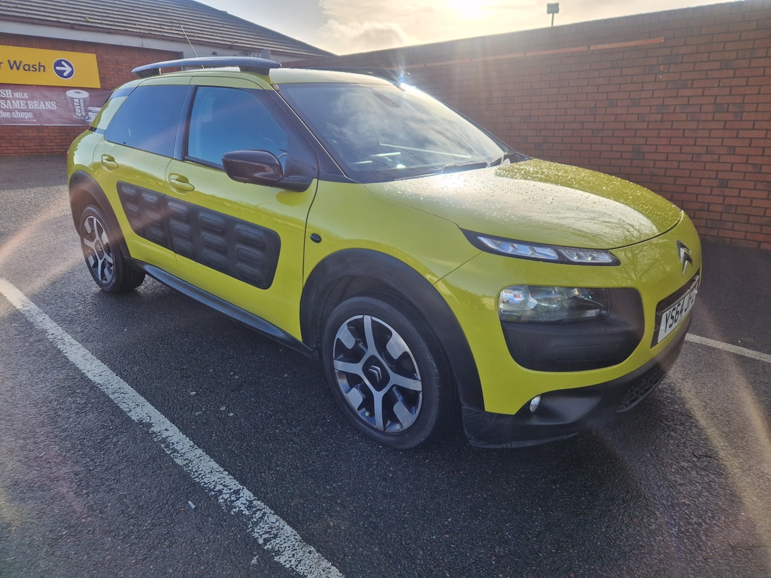 Used Citroen C4 Cactus 2015 for sale - 77403489: Photo 8