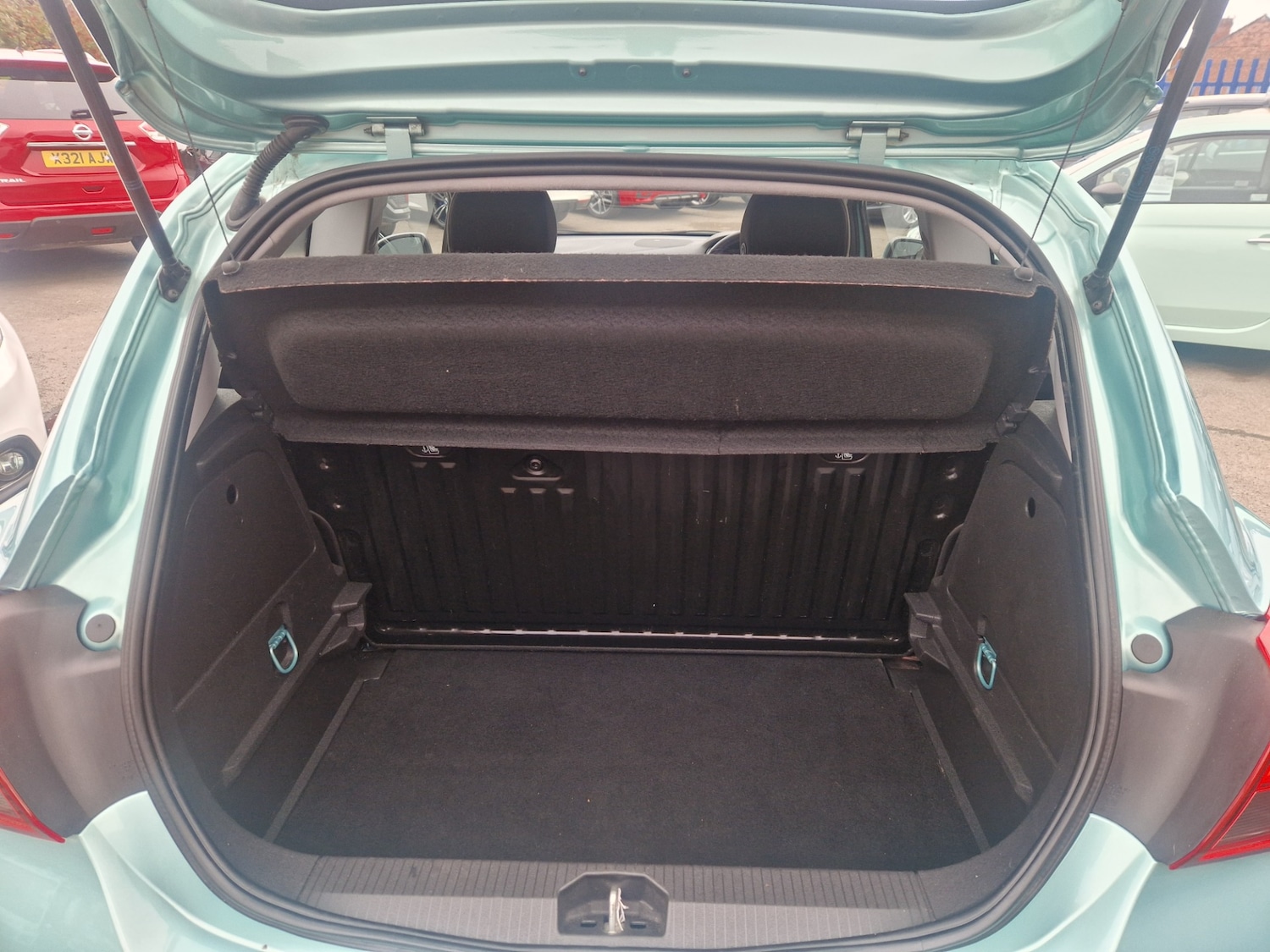 Used Vauxhall Corsa 2015 for sale - 76413394: Photo 31