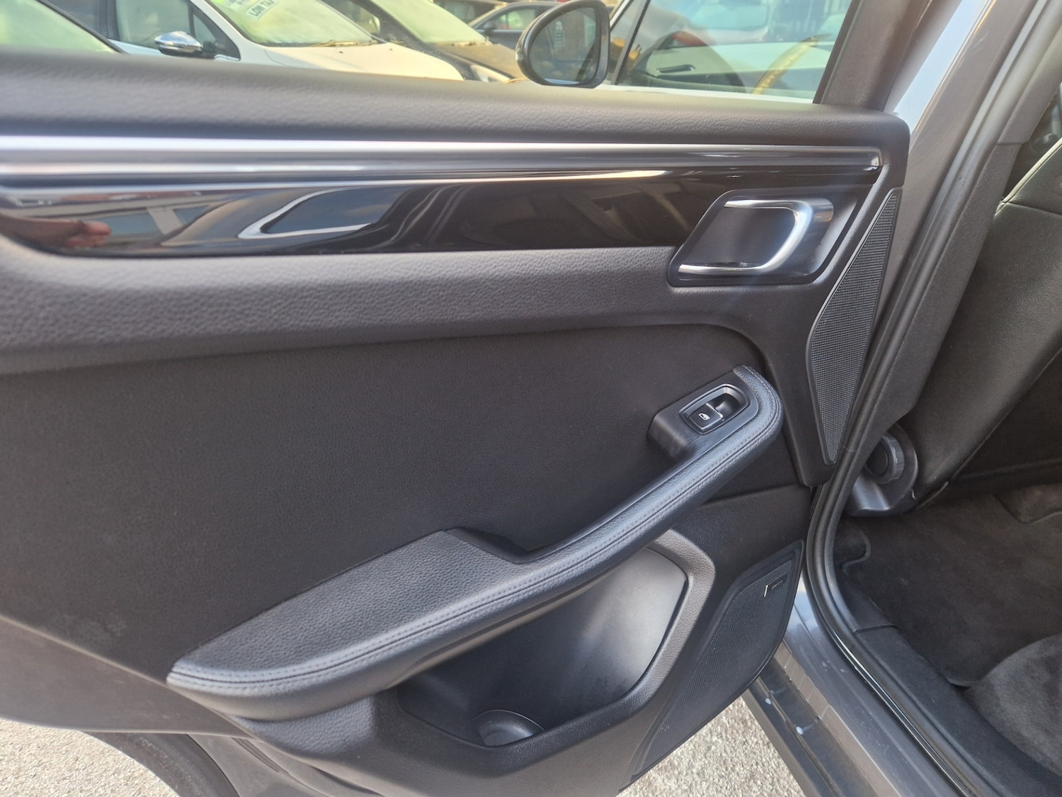 Used Porsche Macan 2015 for sale - 77045344: Photo 20