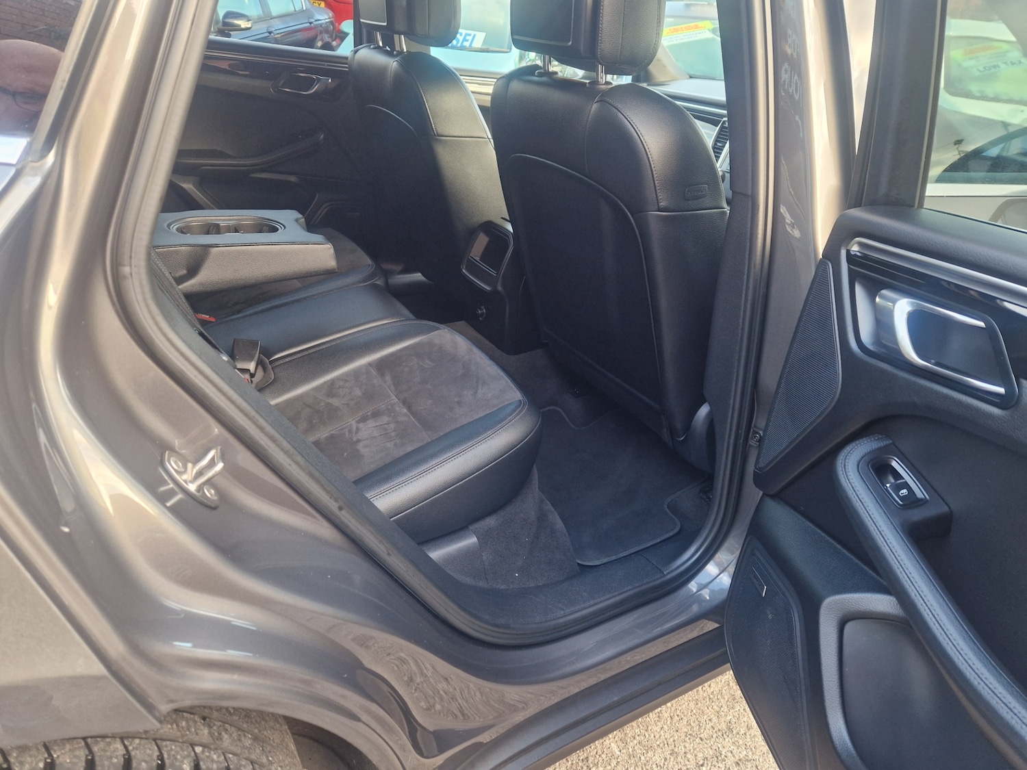 Used Porsche Macan 2015 for sale - 77045344: Photo 23