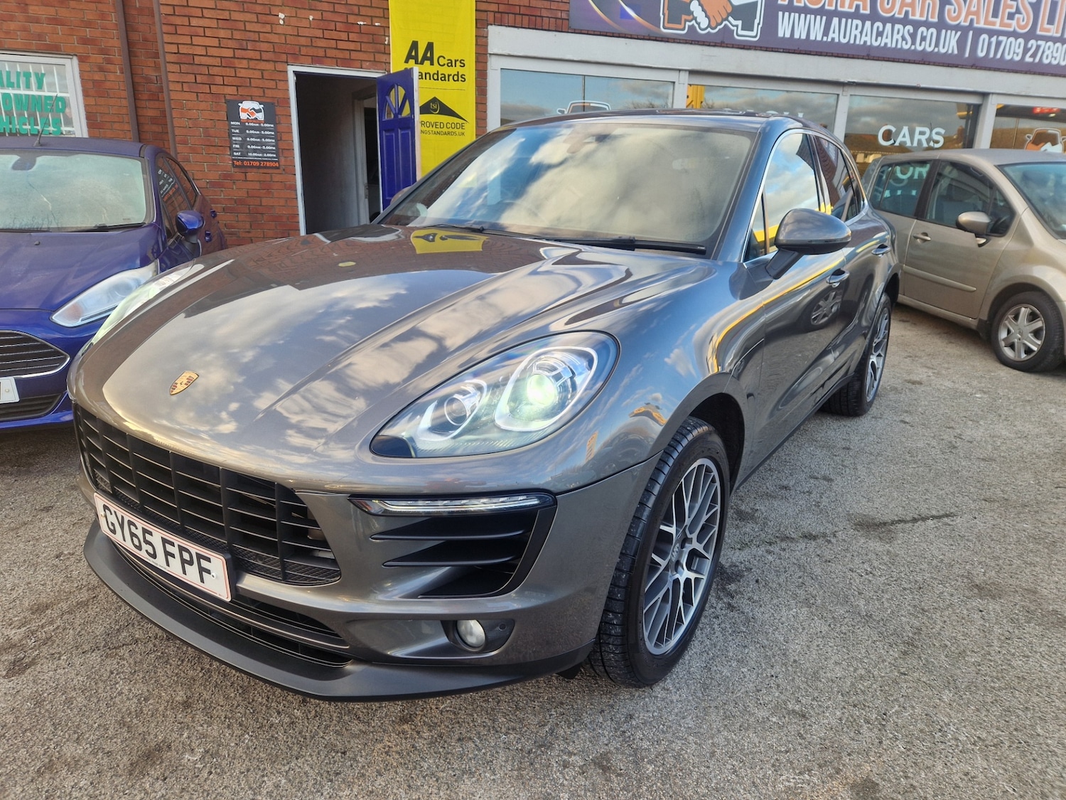 Used Porsche Macan 2015 for sale - 77045344: Photo 3