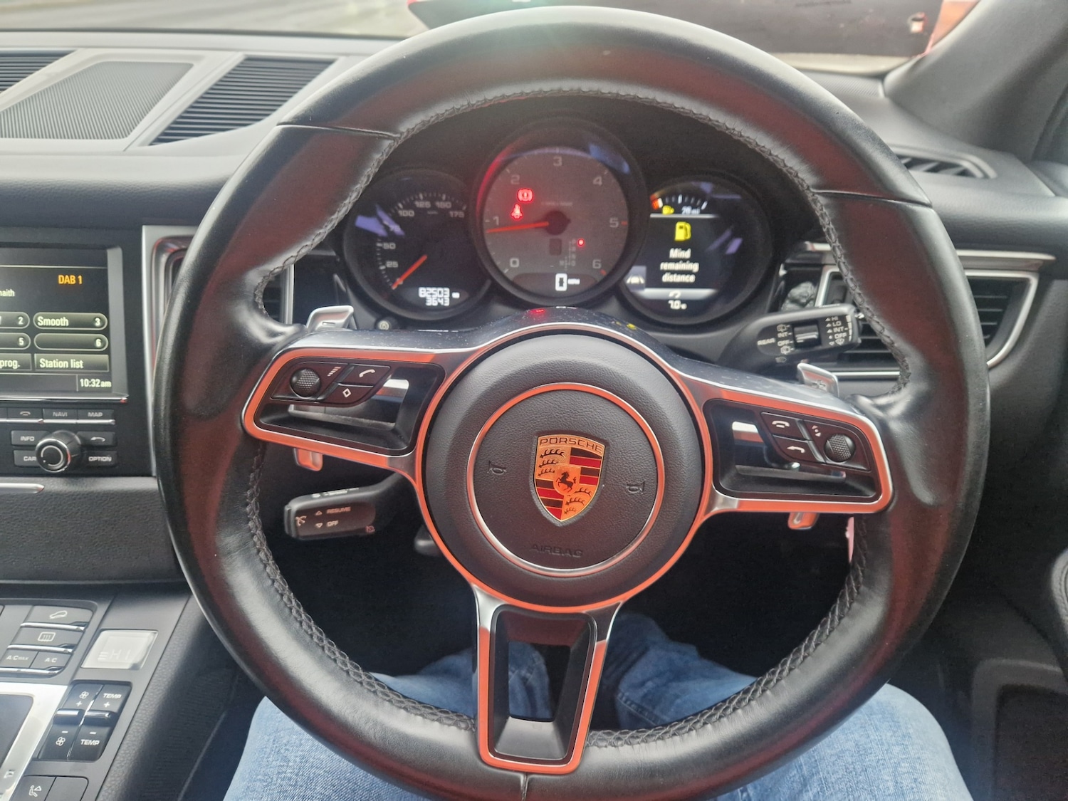 Used Porsche Macan 2015 for sale - 77045344: Photo 44