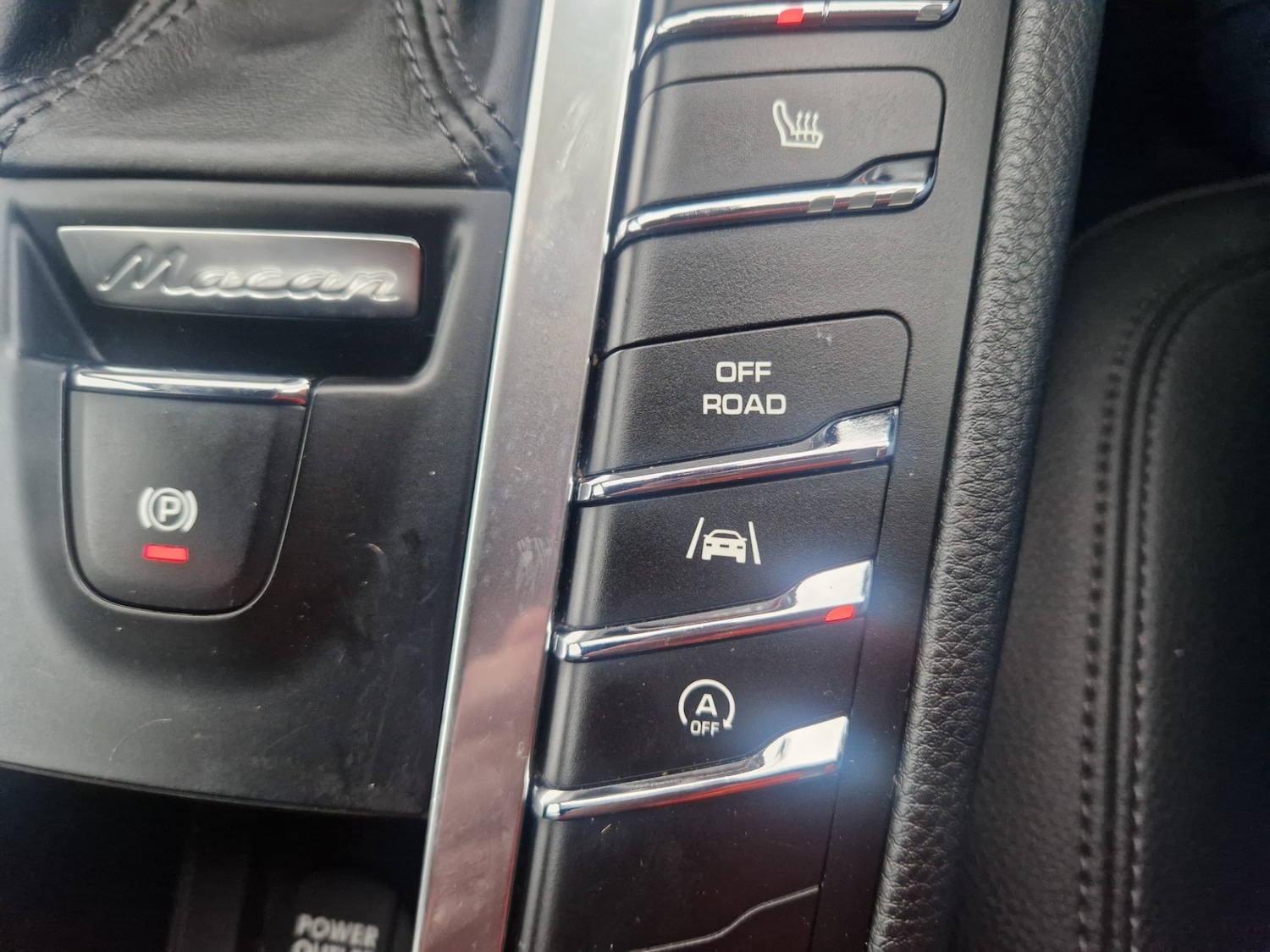 Used Porsche Macan 2015 for sale - 77045344: Photo 47