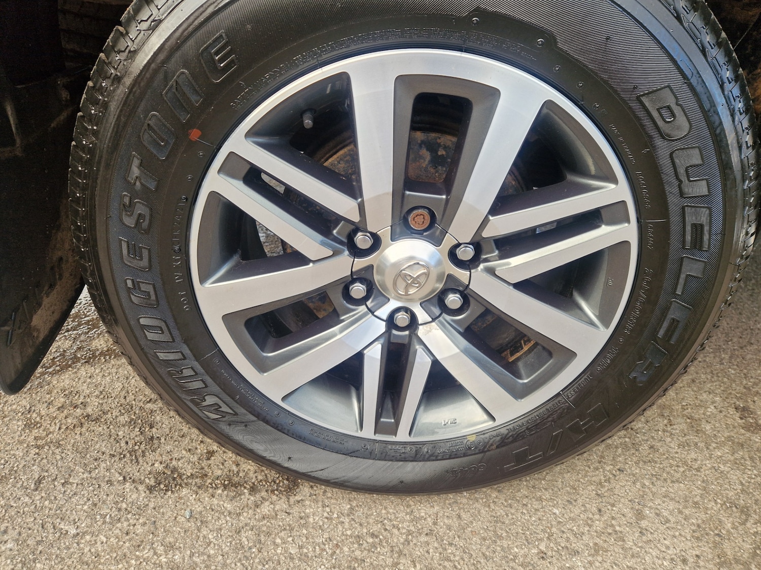 Used Toyota Hilux 2017 for sale - 76366796: Photo 12