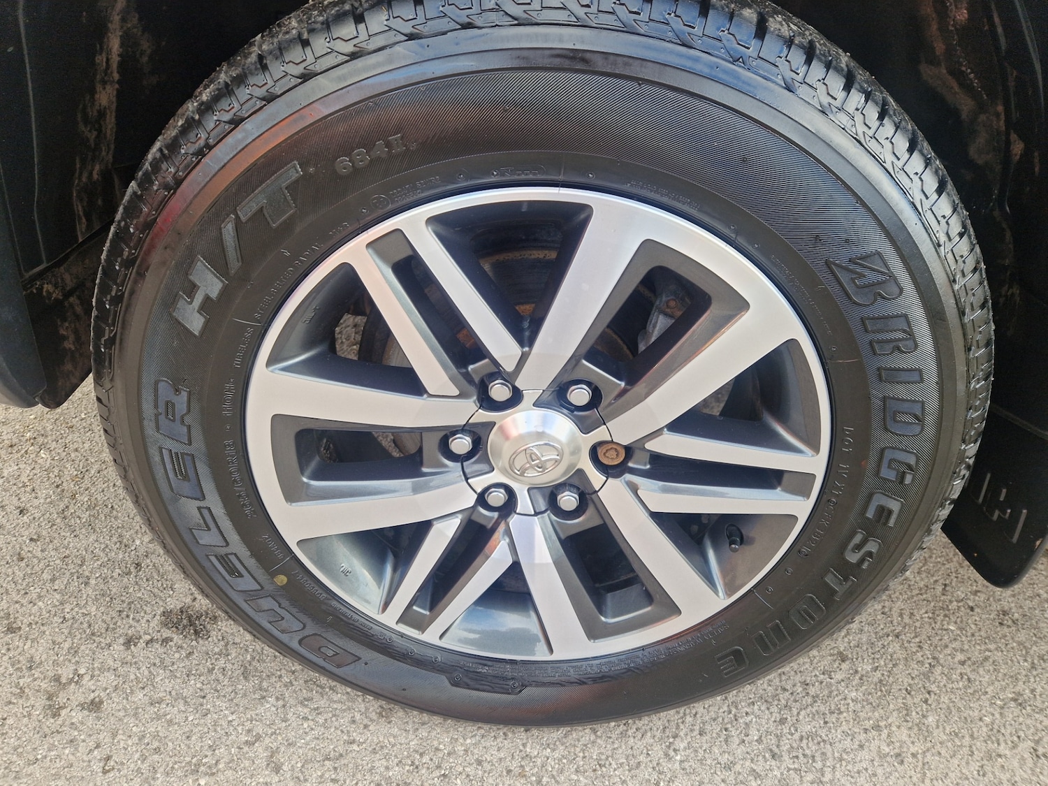 Used Toyota Hilux 2017 for sale - 76366796: Photo 16