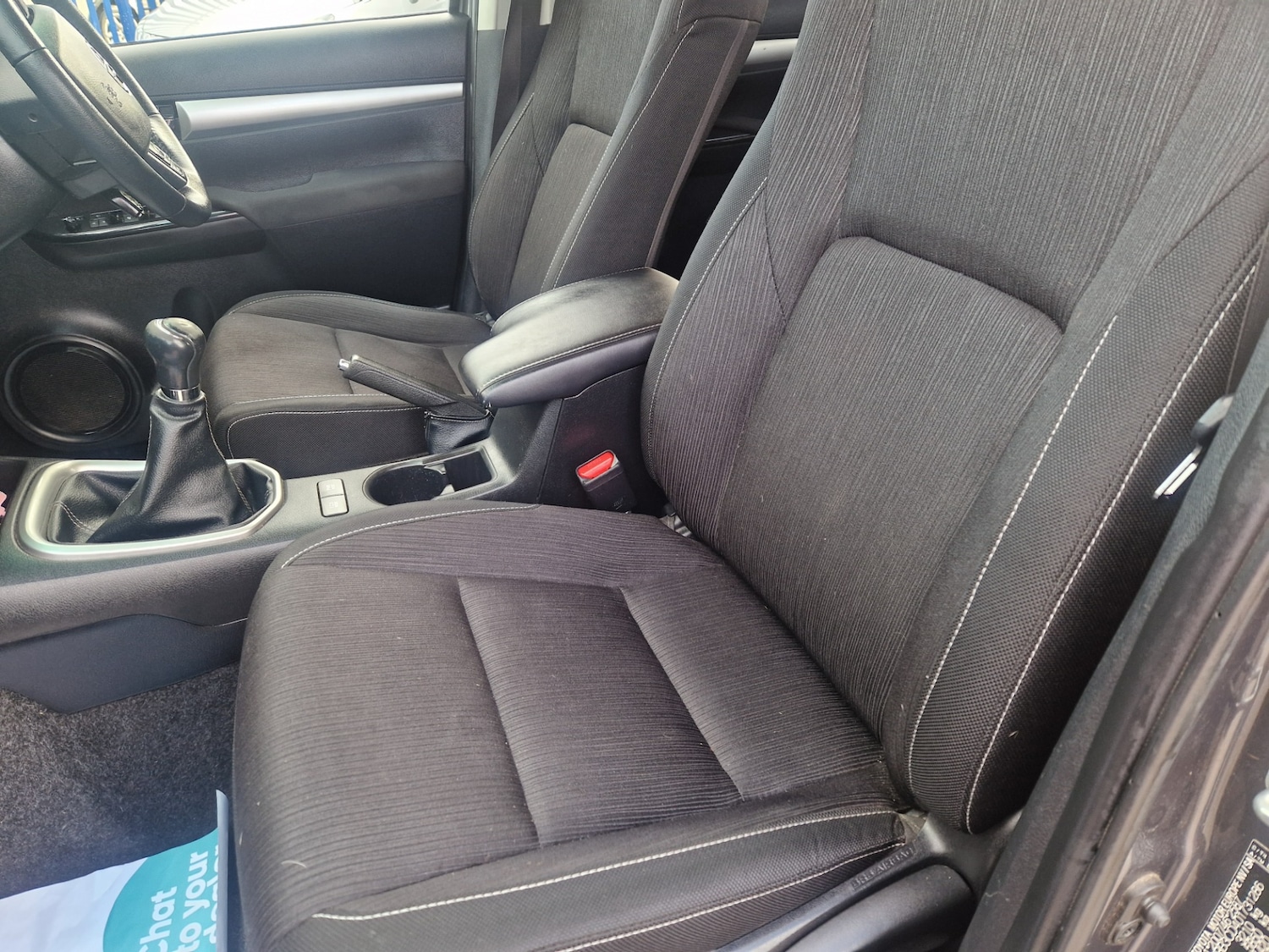 Used Toyota Hilux 2017 for sale - 76366796: Photo 21