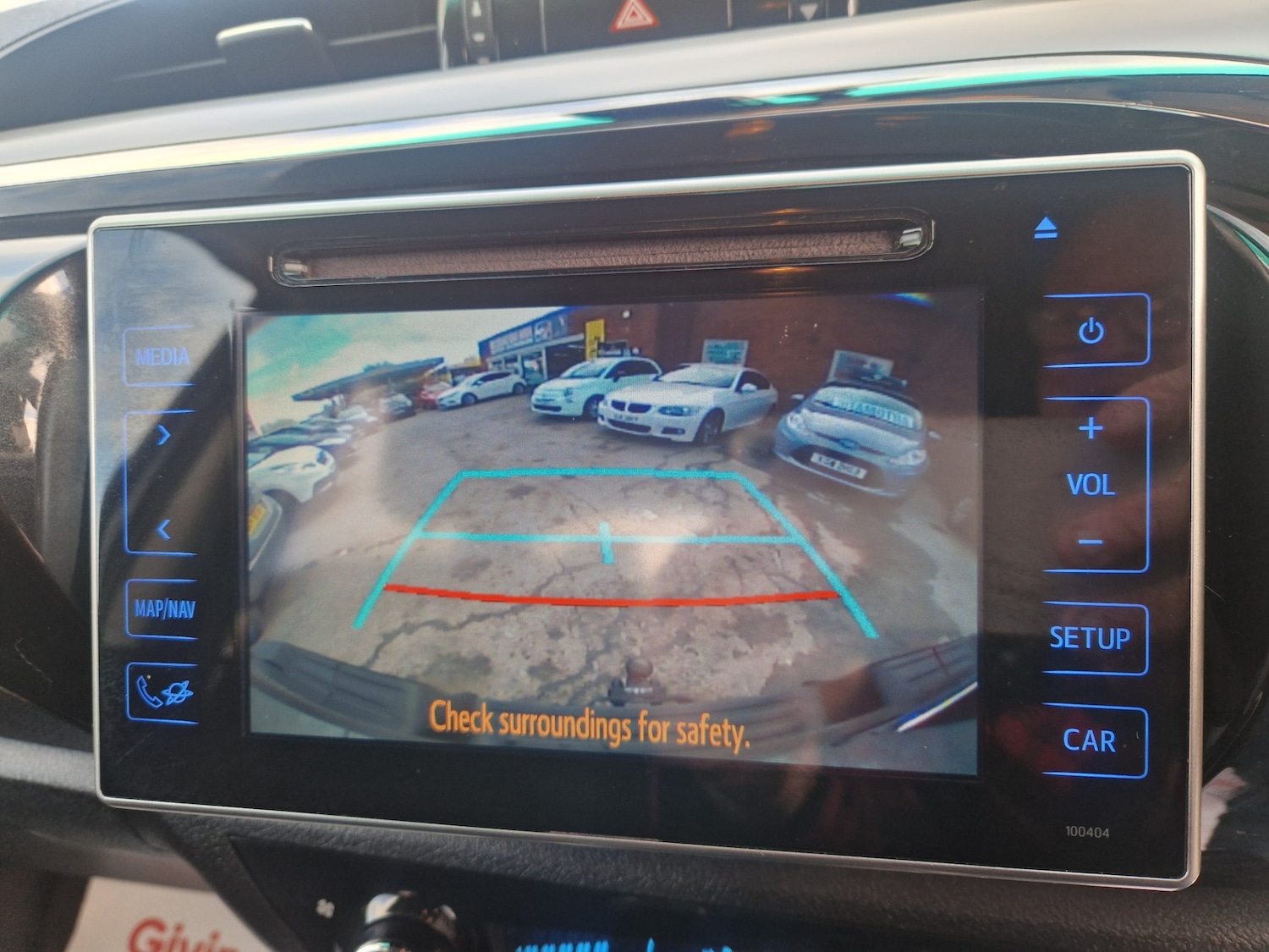 Used Toyota Hilux 2017 for sale - 76366796: Photo 44