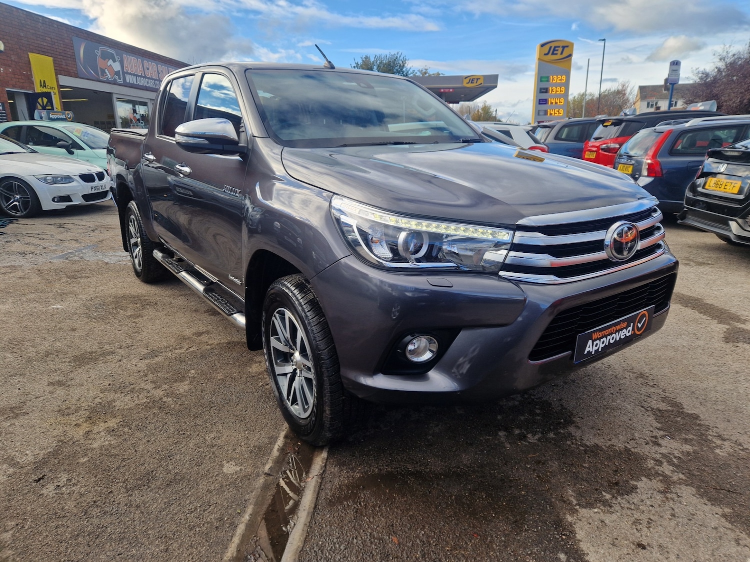 Used Toyota Hilux 2017 for sale - 76366796: Photo 9