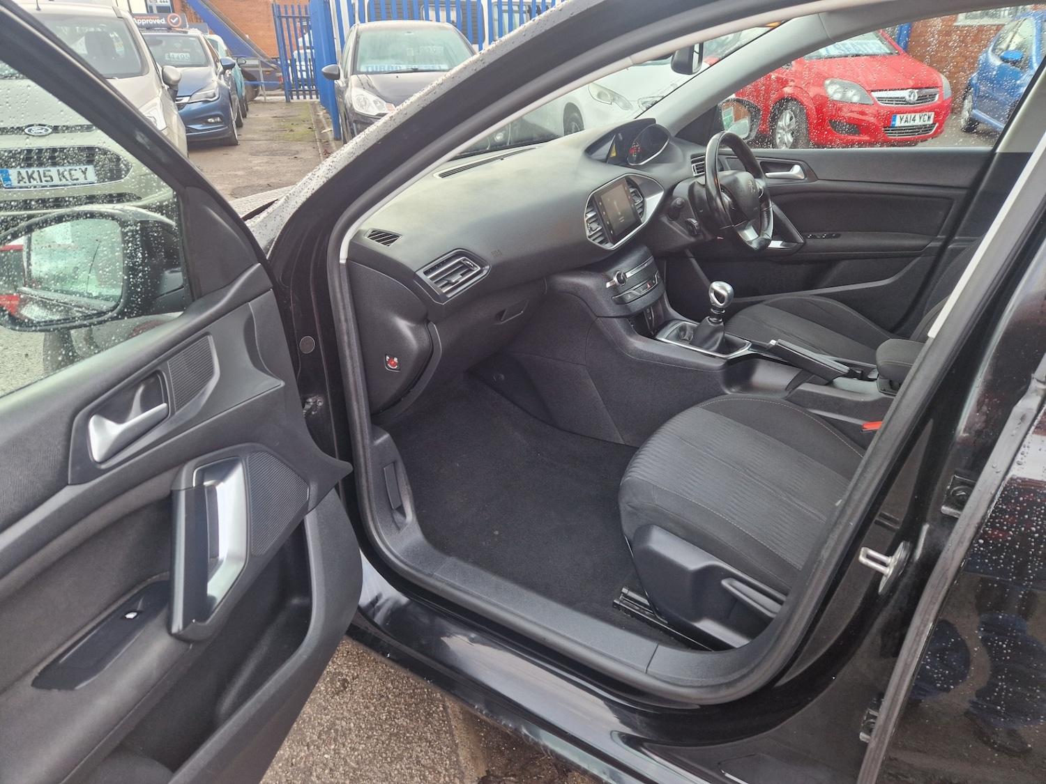 Used Peugeot 308 2016 for sale - 77198573: Photo 14