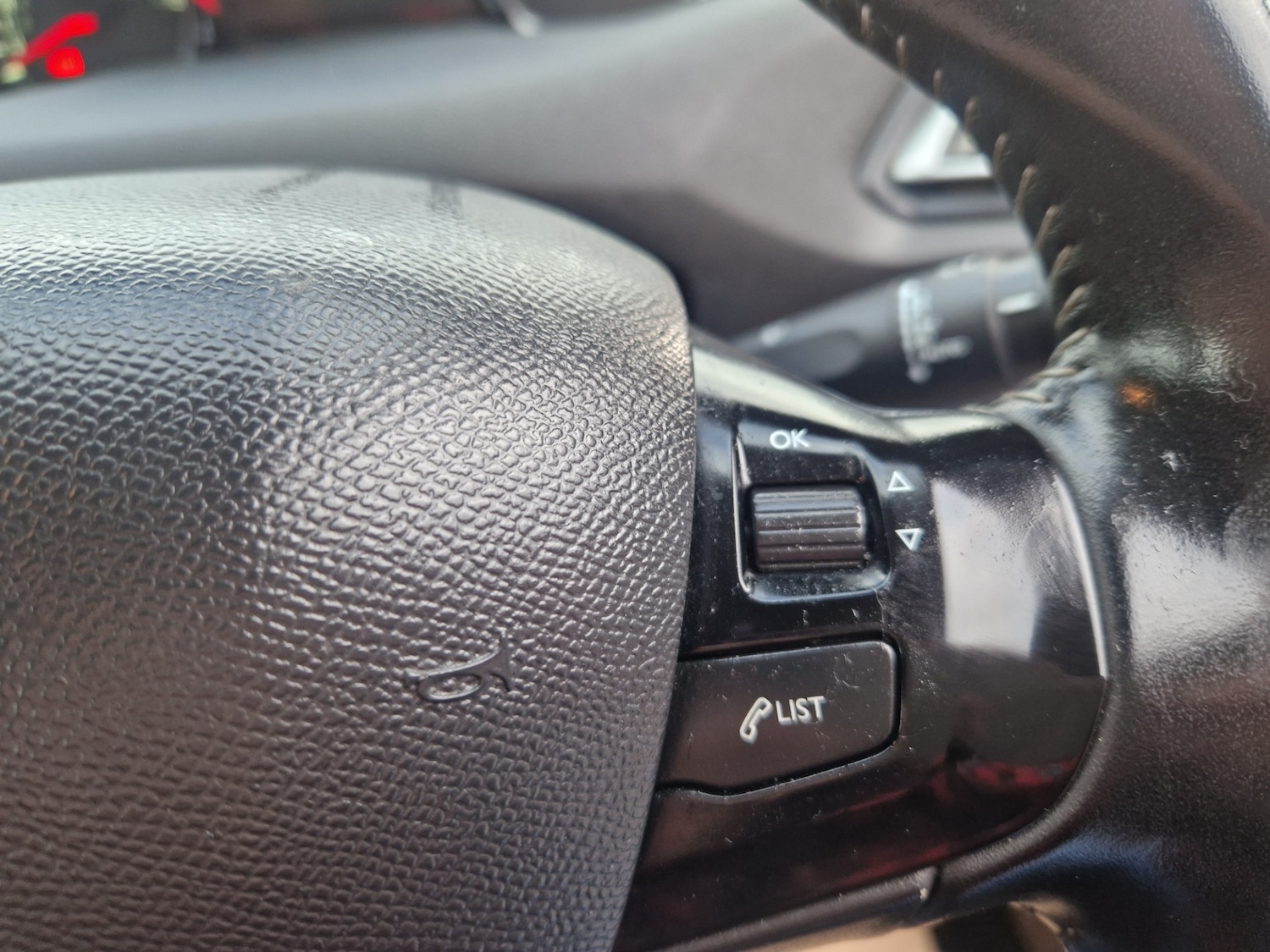 Used Peugeot 308 2016 for sale - 77198573: Photo 24