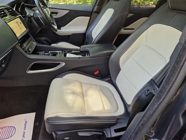 Used Jaguar F-Pace 2019 for sale - 75253162: Photo 12